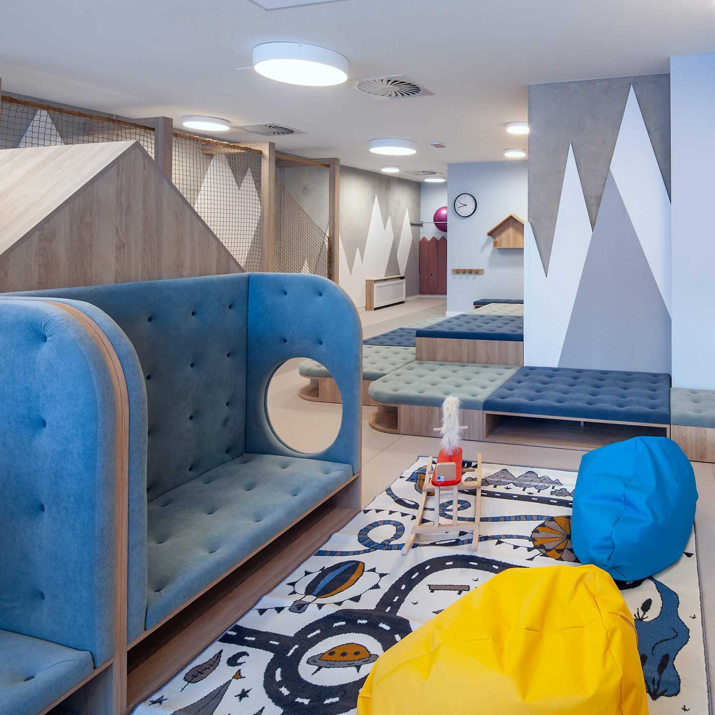 Bezpieczna całoroczna bawialnia